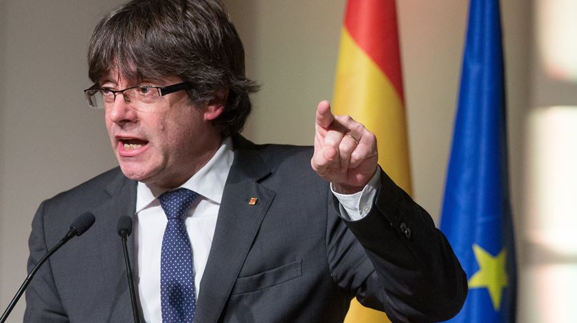 Carles Puigdemont Foto: Stephanie Lecocq/EPA