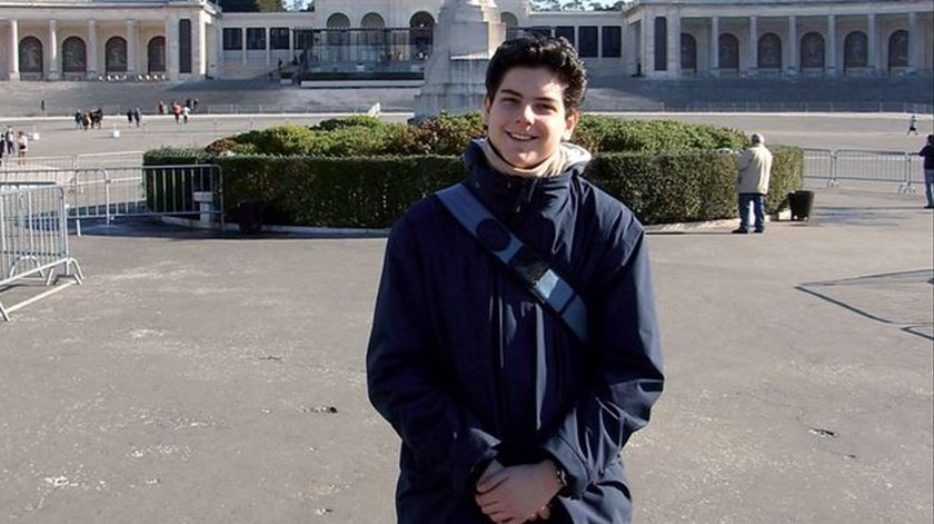 Paróquia do Minho reclama ser "berço" em Portugal do culto a Acutis, o "santo das calças de ganga"