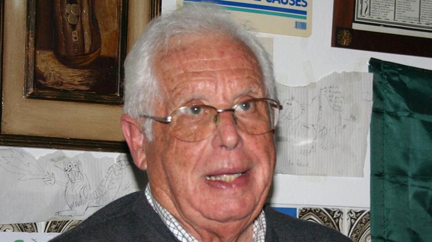 Carlos Brito só admite regresso se PCP abandonar marxismo-leninismo