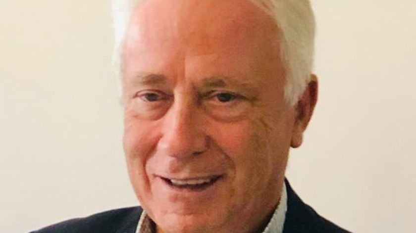 "É prudente aguardar". Carlos Costa sugere ao BCE uma pausa na mexida das taxas de juro