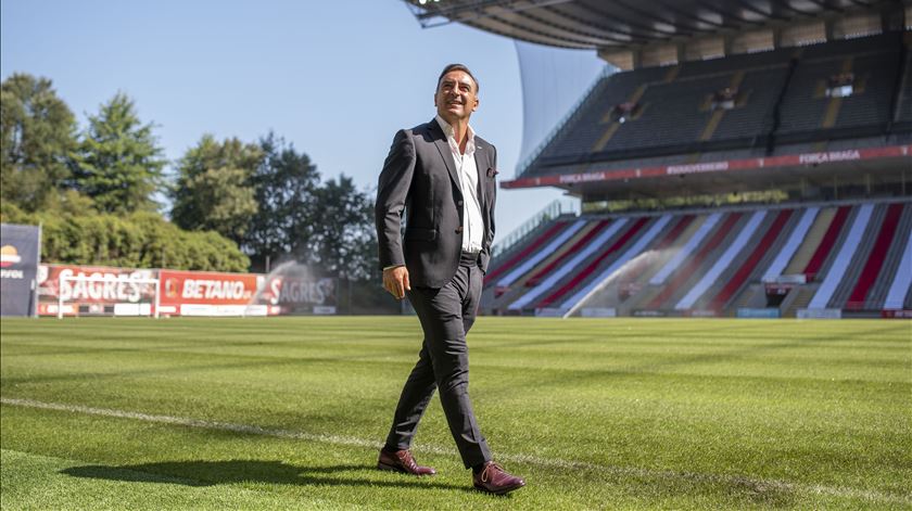 Carlos Carvalhal foi "a primeira escolha" de António Salvador