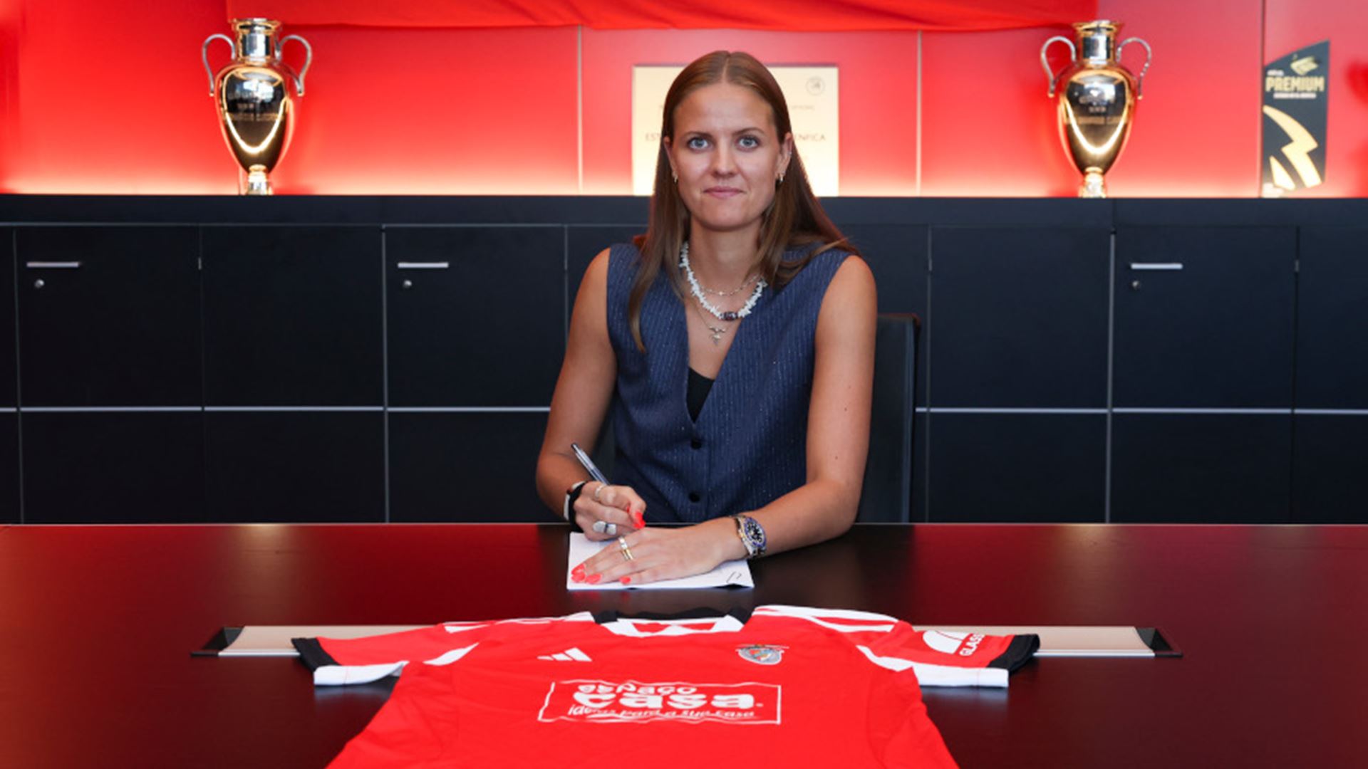 Benfica contrata internacional dinamarquesa