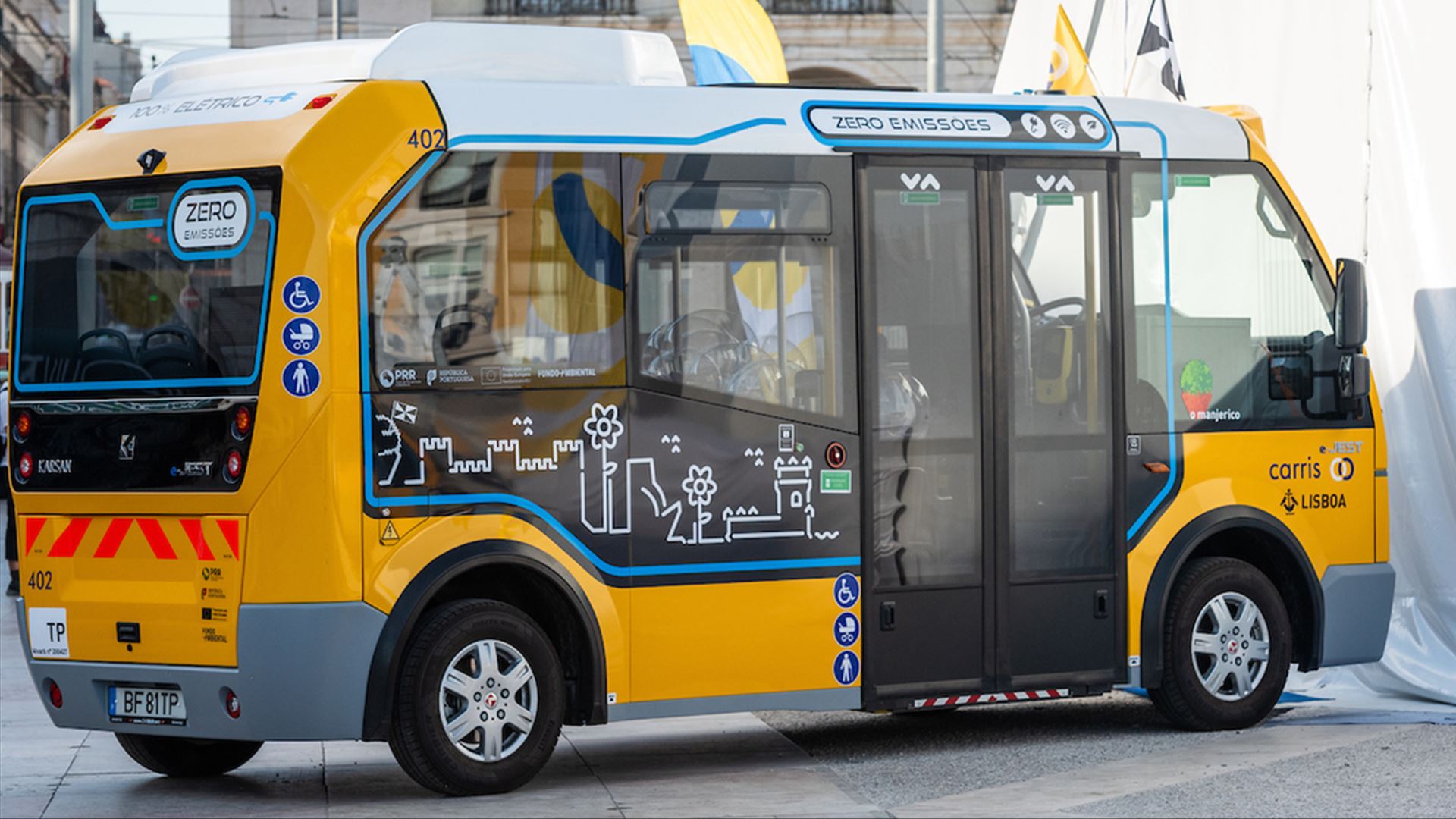 Carris reforça transportes com 15 