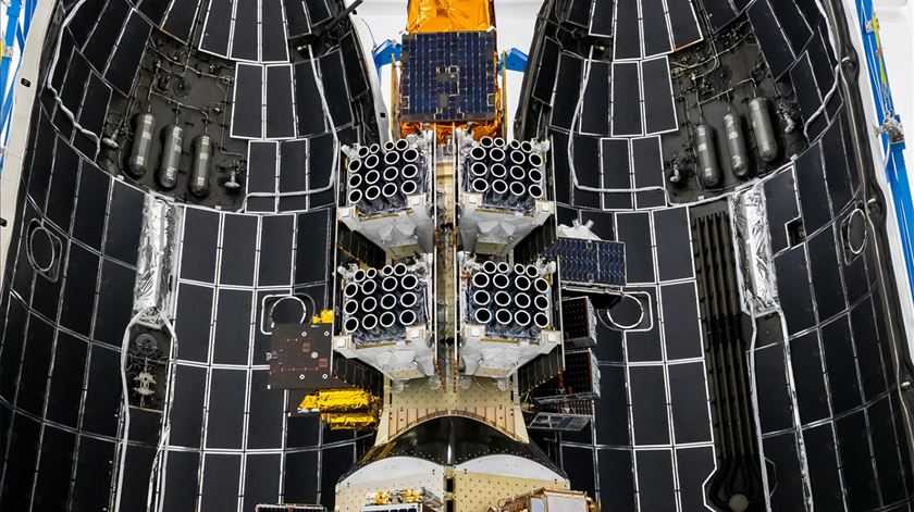 Força Aérea lançou este domingo mais um satélite para o espaço