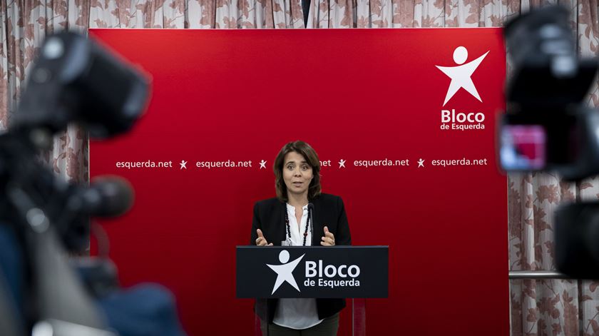 Catarina Martins, coordenadora do Bloco de Esquerda, revelou que a Mesa do partido recusa hipótese de aprovar o orçamento do Estado. Foto: José Sena Goulão/Lusa