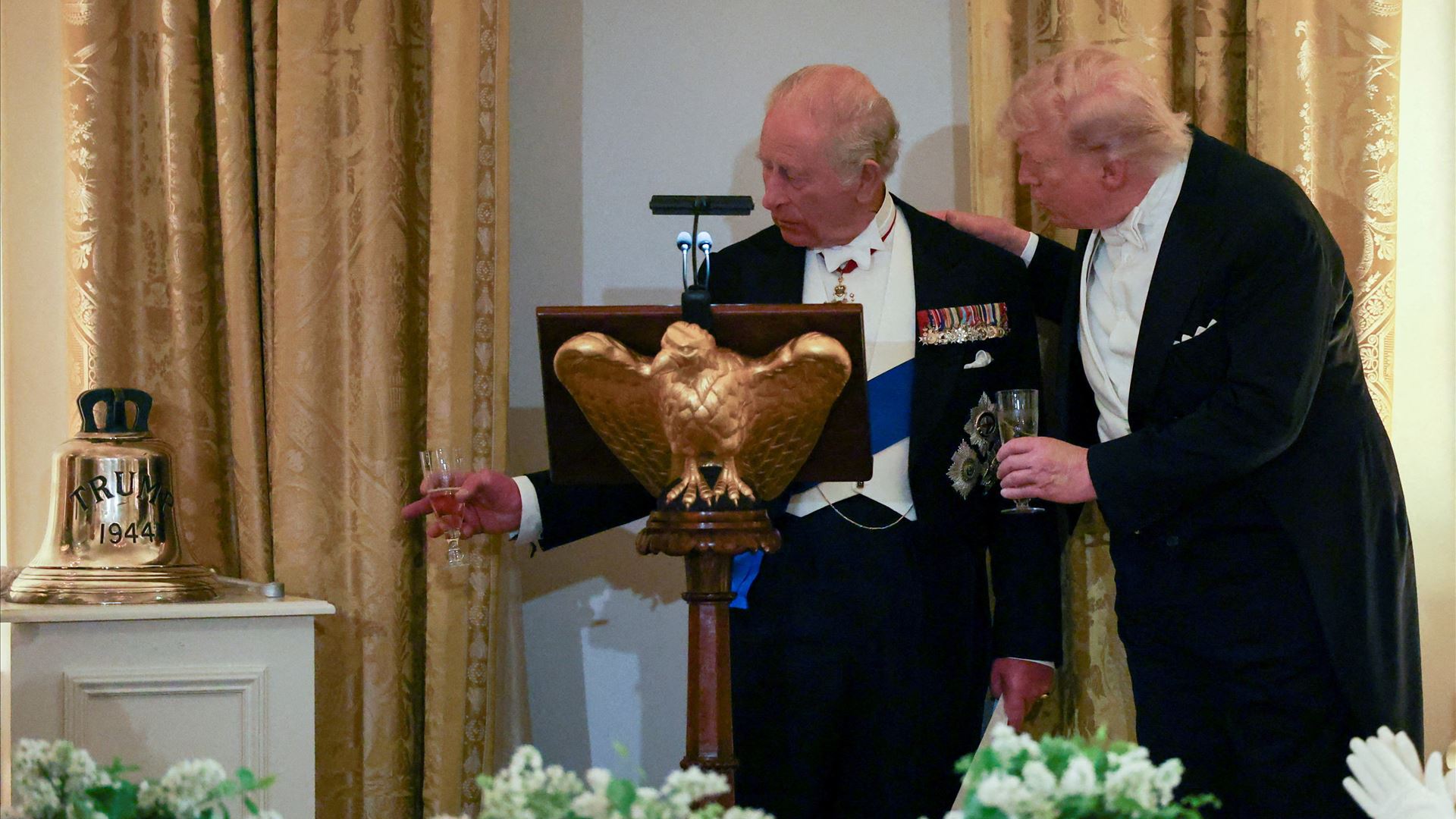 Rei Carlos III diz que 