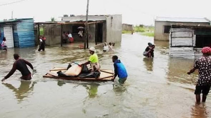 Cheias em Moçambique: “Espera-se momentos de muita fome”