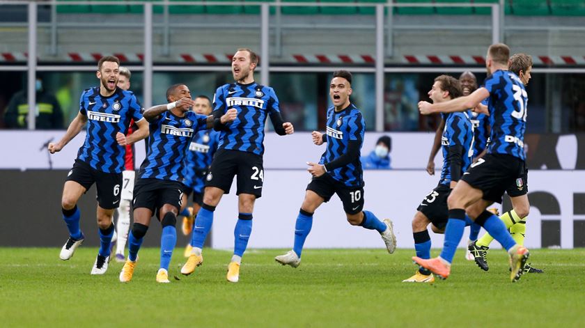 Inter de Milão e Christian Eriksen rescindem contrato