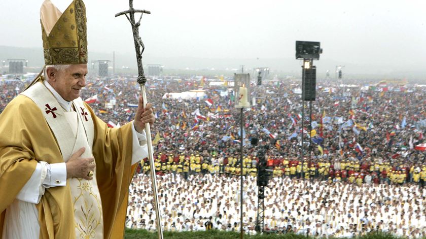 Bento XVI na Jornada Mundial da Juventude de Colónia, em 2005 Foto: Pier Paolo Cito/Reuters