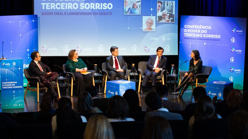 Saúde oral "deixou de ser um luxo"​, mas políticas em Portugal "são quase nenhumas"