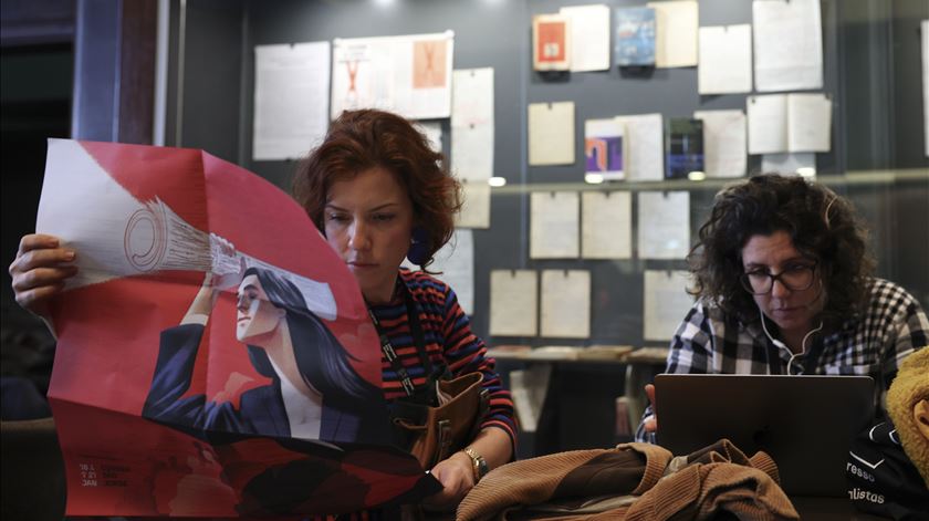 Greve geral de jornalistas aprovada por unanimidade em congresso