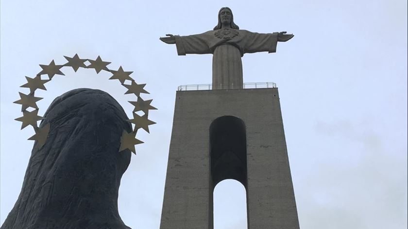 Acesso ao Cristo Rei de carro condicionado de 31 de julho a 7 de agosto