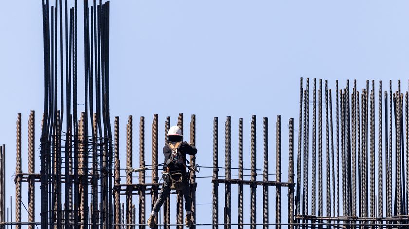 Setor do aço alerta que sem apoios há 13 milhões de empregos diretos em risco na Europa Setor do aço alerta que sem apoios há 13 milhões de empregos diretos em risco na Europa
