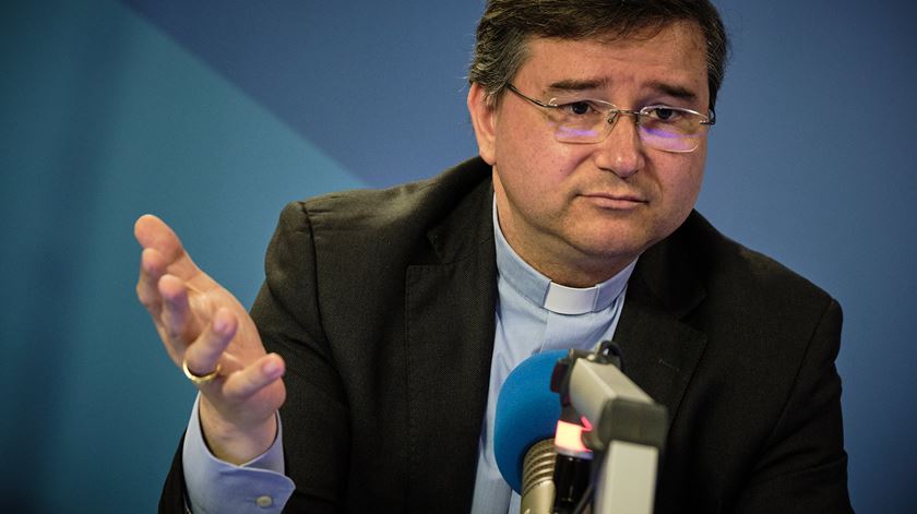 Igreja cria comissão com civis para fazer “triagem” de denúncia de abusos sexuais