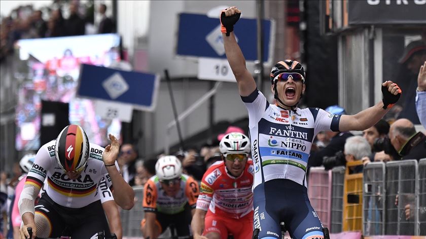 Duas equipas já desistiram da prova devido a casos de Covid-19: Foto: Giro D'Itália