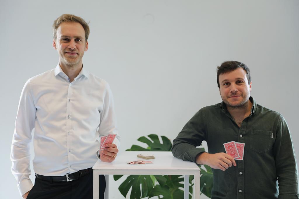 "A Inteligência Artificial vai roubar-nos os empregos?": Kai Zenner e Carlos Muñoz respondem