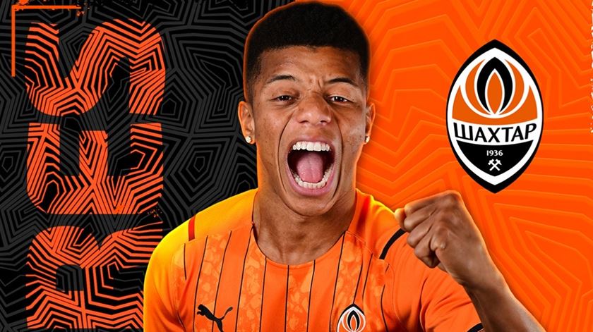 Neres foi anunciado como reforço do Shakhtar, mas não chegou a estrear-se. Foto: Twitter