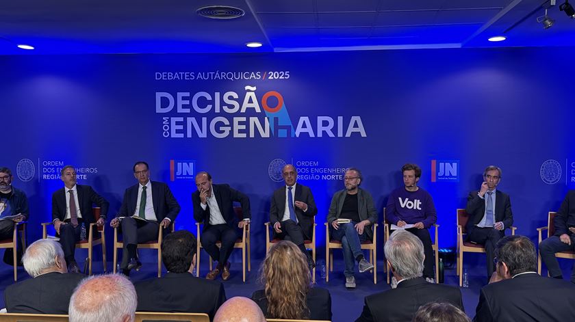 Num debate aceso, candidatos à Câmara do Porto discutiram soluções "com engenharia"