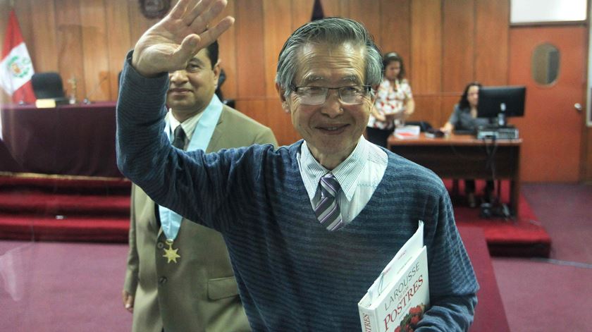 Alberto Fujimori. Morreu o presidente que fugiu e voltou ao Peru para ser preso