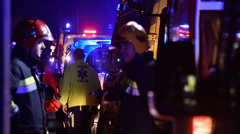 Incêndio em Vila Nova da Rainha. Foto: Nuno André Ferreira/Lusa