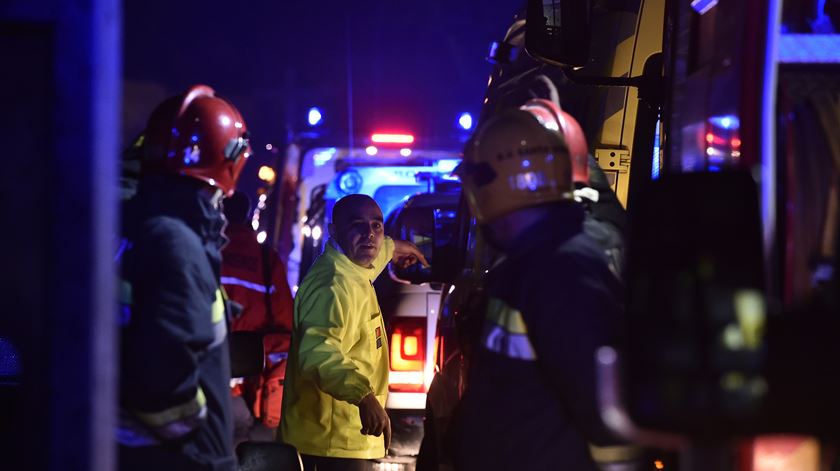 Incêndio em Vila Nova da Rainha. Foto: Nuno André Ferreira/Lusa