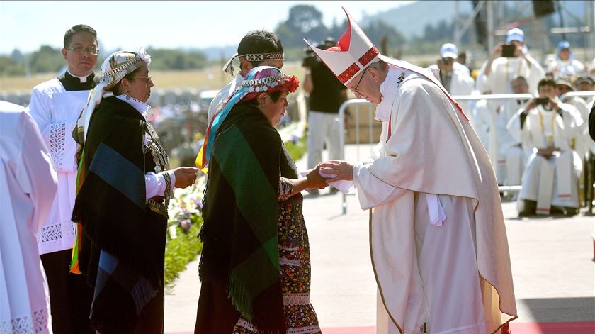 Em terra de conflito, Papa apela à não-violência e sublinha que "unidade não é uniformidade"