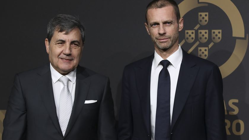 Fernando Gomes e Aleksander Ceferin na Gala das Quinas de Ouro 2018 Foto: Miguel A. Lopes/Lusa