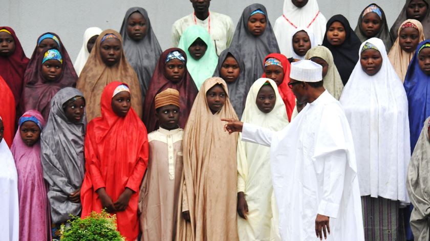 ALunas nigerianas libertadas pelo Boko Haram. Foto: STR/EPA