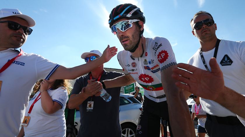 "Uso de substâncias proibidas". UCI suspendeu Domingos Gonçalves por quatro anos