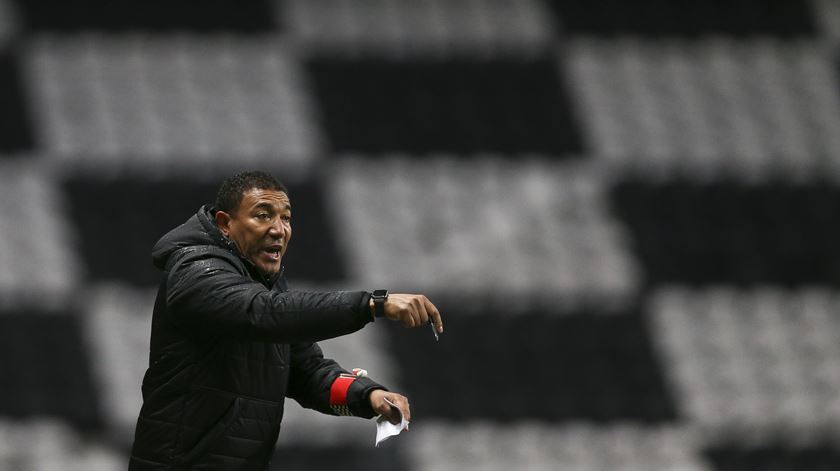 Lito Vidigal e o Benfica: "Vamos sofrer, vai ser duro, mas teremos a chance de vencer"