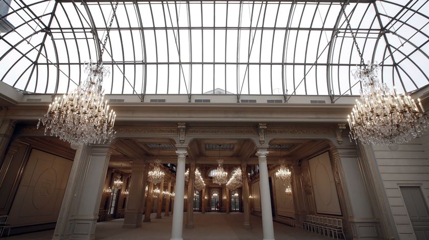 Polícia francesa impedida de entrar no Eliseu durante operação anticorrupção