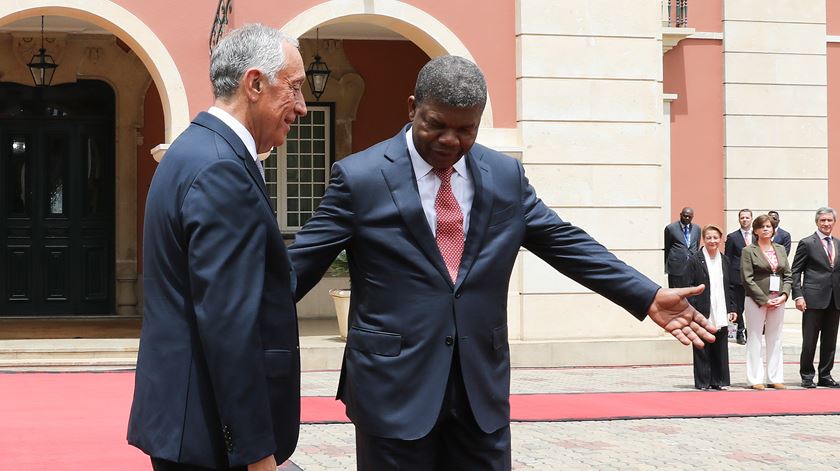 Marcelo felicita João Lourenço pela reeleição em Angola