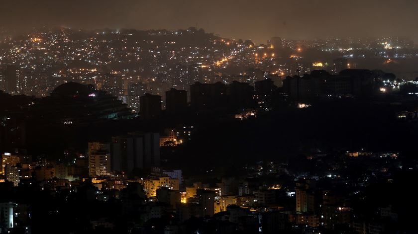 O apagão ocorreu há precisamente uma semana. Foto: Rayner Pena/EPA