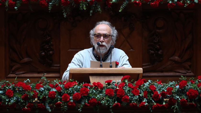 O deputado do Bloco de Esquerda (BE) Jorge Falcato durante a sessão solene comemorativa dos 45 anos da Revolução de 25 de Abril na Assembleia da República em Lisboa Foto: António Cotrim/Lusa