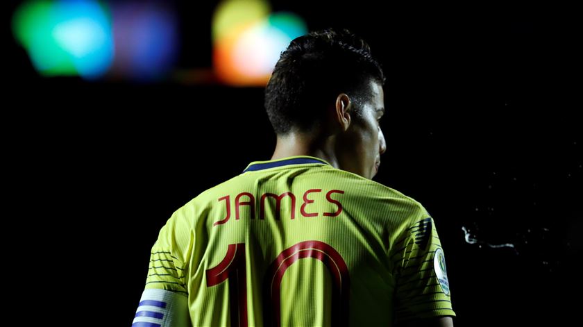 James Rodríguez foi hospitalizado com desidratação severa