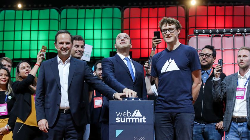 Fernando Medina, Pedro Siza Vieira e Paddy Cosgrave na abertura da Web Summit 2019. Foto: Miguel A. Lopes/Lusa