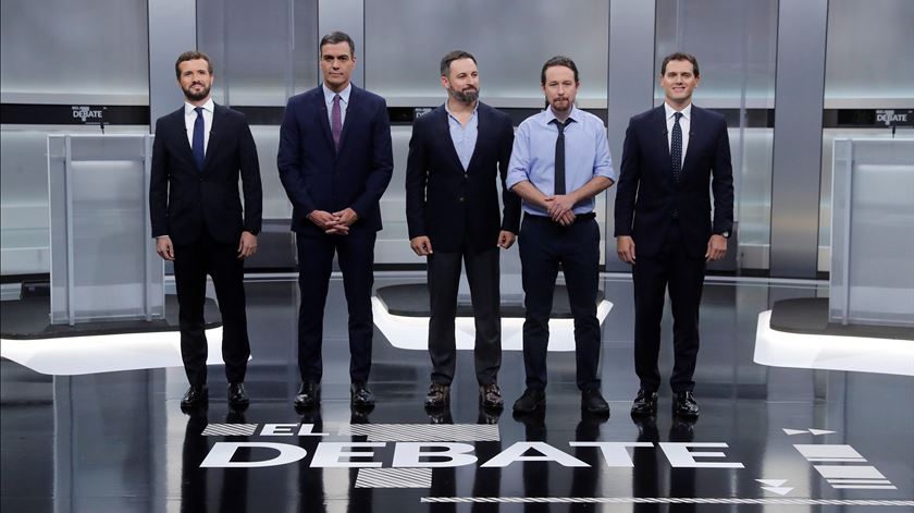 Candidatos Pablo Casado, Pedro Sánchez, Santiago Abascal, Pablo Iglesias e Albert Rivera. Foto: Juan Carlos Hidalgo/EPA