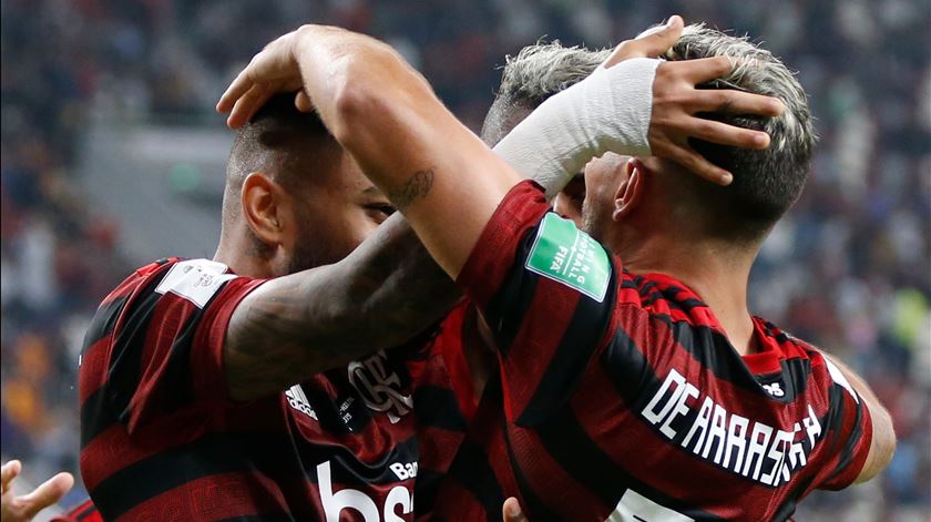 O Flamengo não divulgou o nome do jogador infetado. Foto: Ali Hadei/EPA O Flamengo não divulgou o nome do jogador infetado. Foto: Ali Hadei/EPA