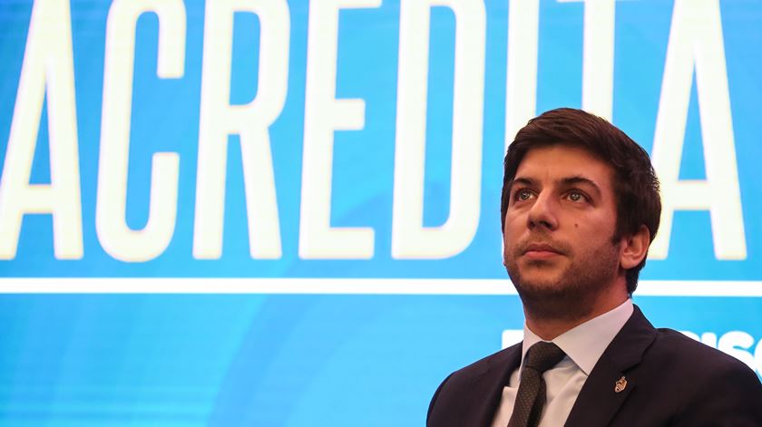 CDS. Moção de confiança vai ser decidida "voto a voto"