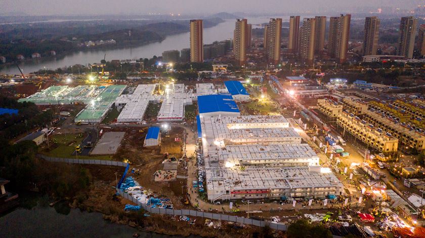 Tempo recorde. China constrói hospital para tratamento do coronavírus em dez dias