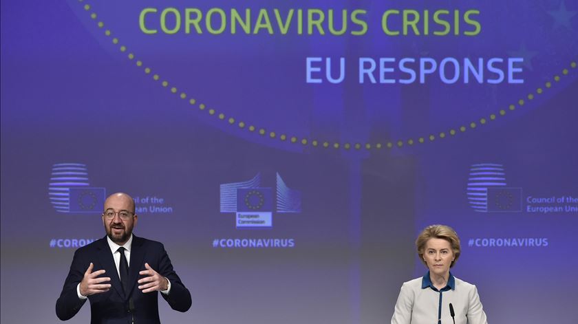 O presidente do Conselho Europeu, Charles Michel, e a presidente da Comissão, Ursula von der Leyen. Foto: John Thys/EPA