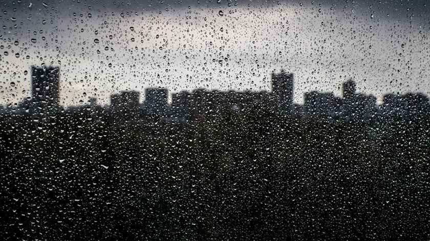 Foi muita água em pouco tempo, diz autarca de Évora. Foto: Yuri Kochetkov/EPA (arquivo)