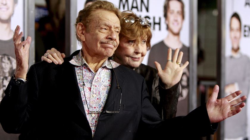 Jerry Stiller ao lado da mulher, Anne Meara, em Los Angeles (2009). Foto: Nina Prommer/EPA