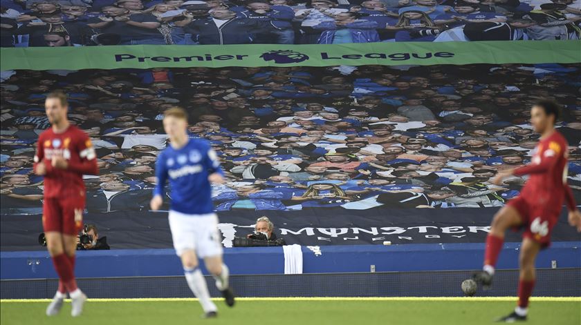 Everton - Liverpool. Foto: Peter Powell/EPA