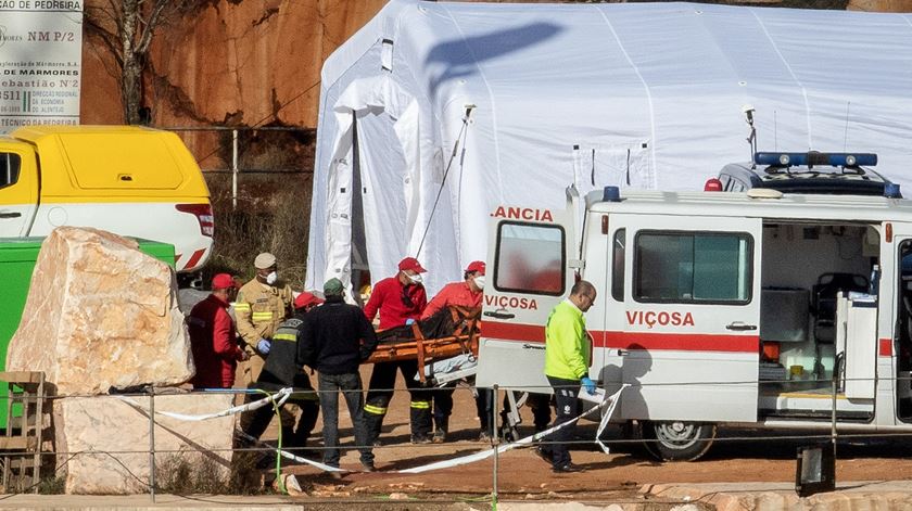 Dois desaparecidos encontrados na pedreira de Borba. Foto: Rui Minderico/Lusa