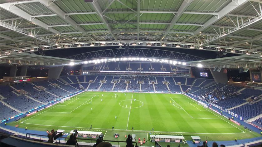 O clássico Porto-Sporting, as contas e os cenários