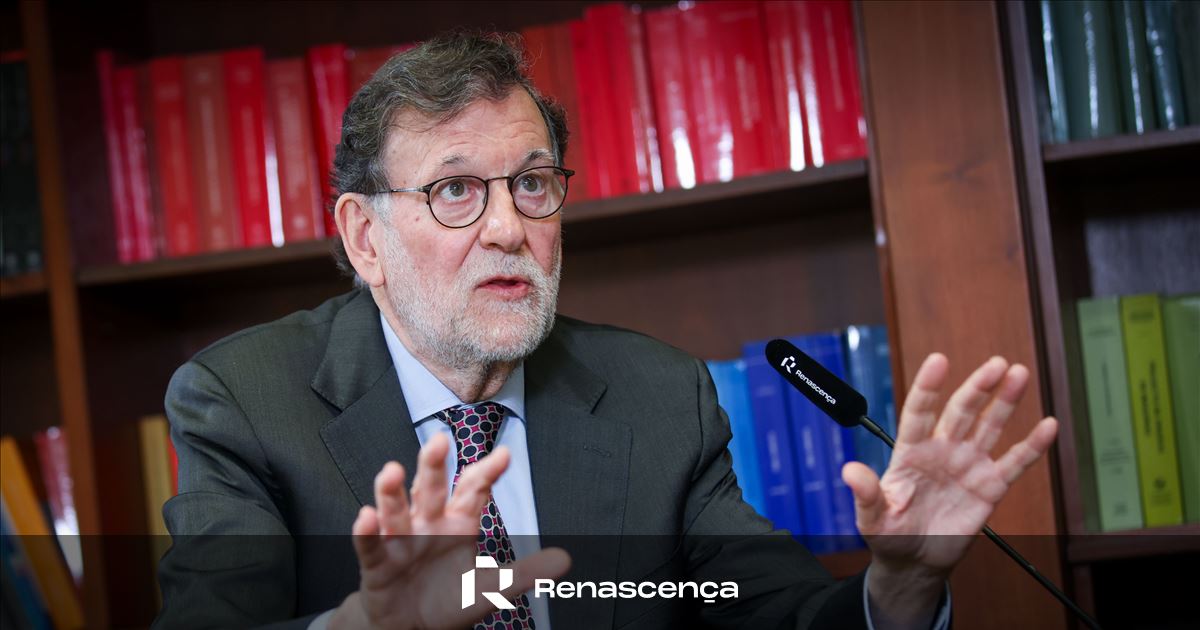 Mariano Rajoy: “O melhor para Espanha e Portugal é que existam dois grandes partidos ao centro e moderados”