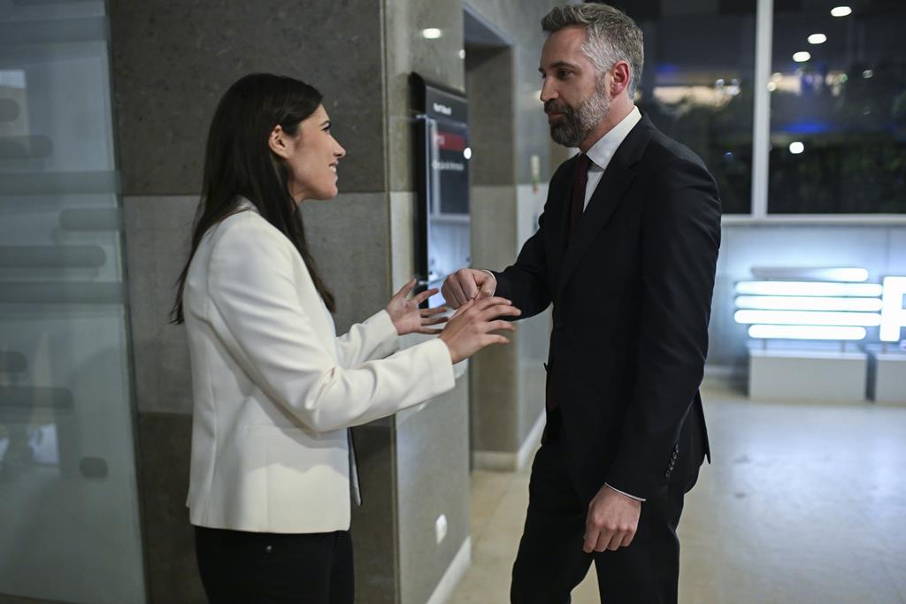 “Claro que falamos” com o PS, diz Mortágua