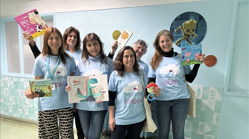 Voluntários em pediatria. "Se eu soubesse que isto era assim, já estava cá há mais tempo"