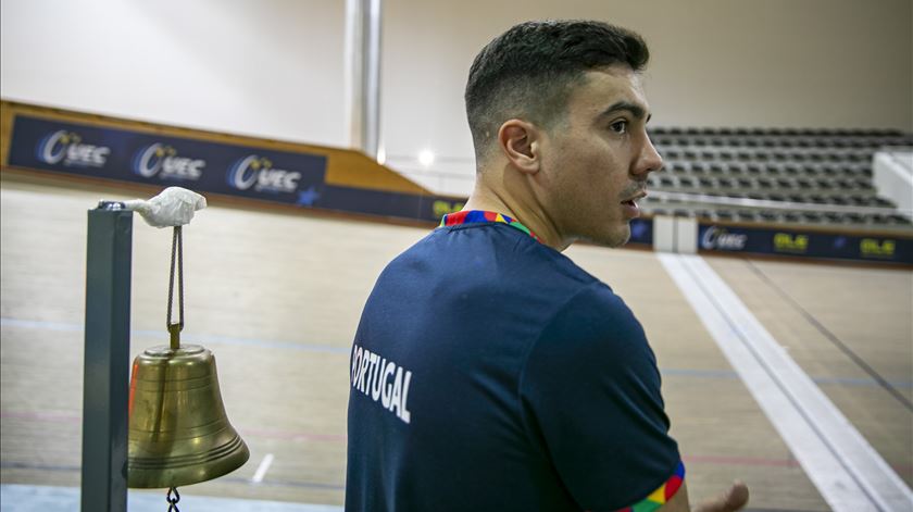 "O campeão olímpico convive com pressão, dependerá do físico". Iúri Leitão estreia-se nos Mundiais de pista